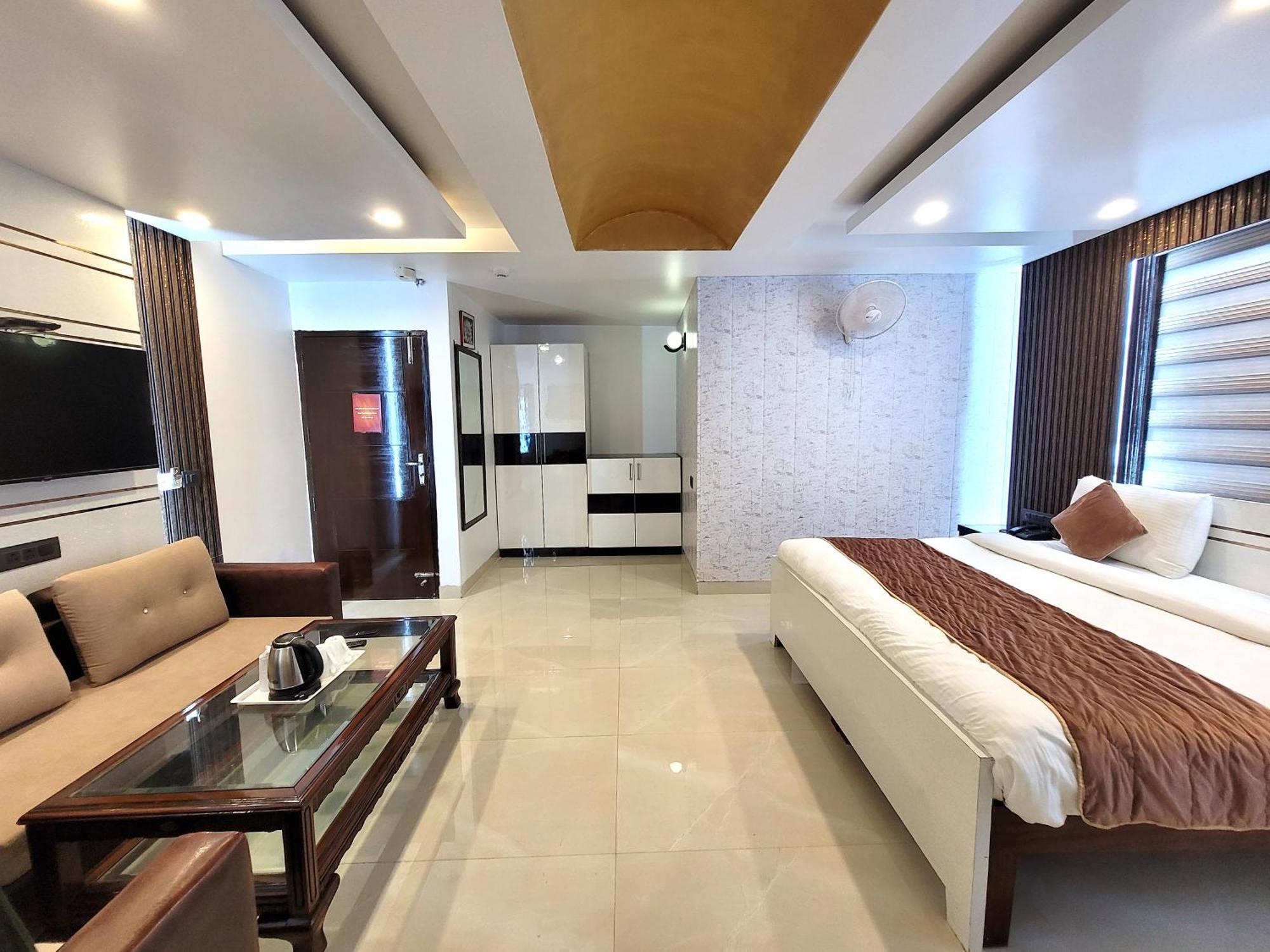 Hotel The Daanish Residency - Karol Bagh New Delhi Ngoại thất bức ảnh